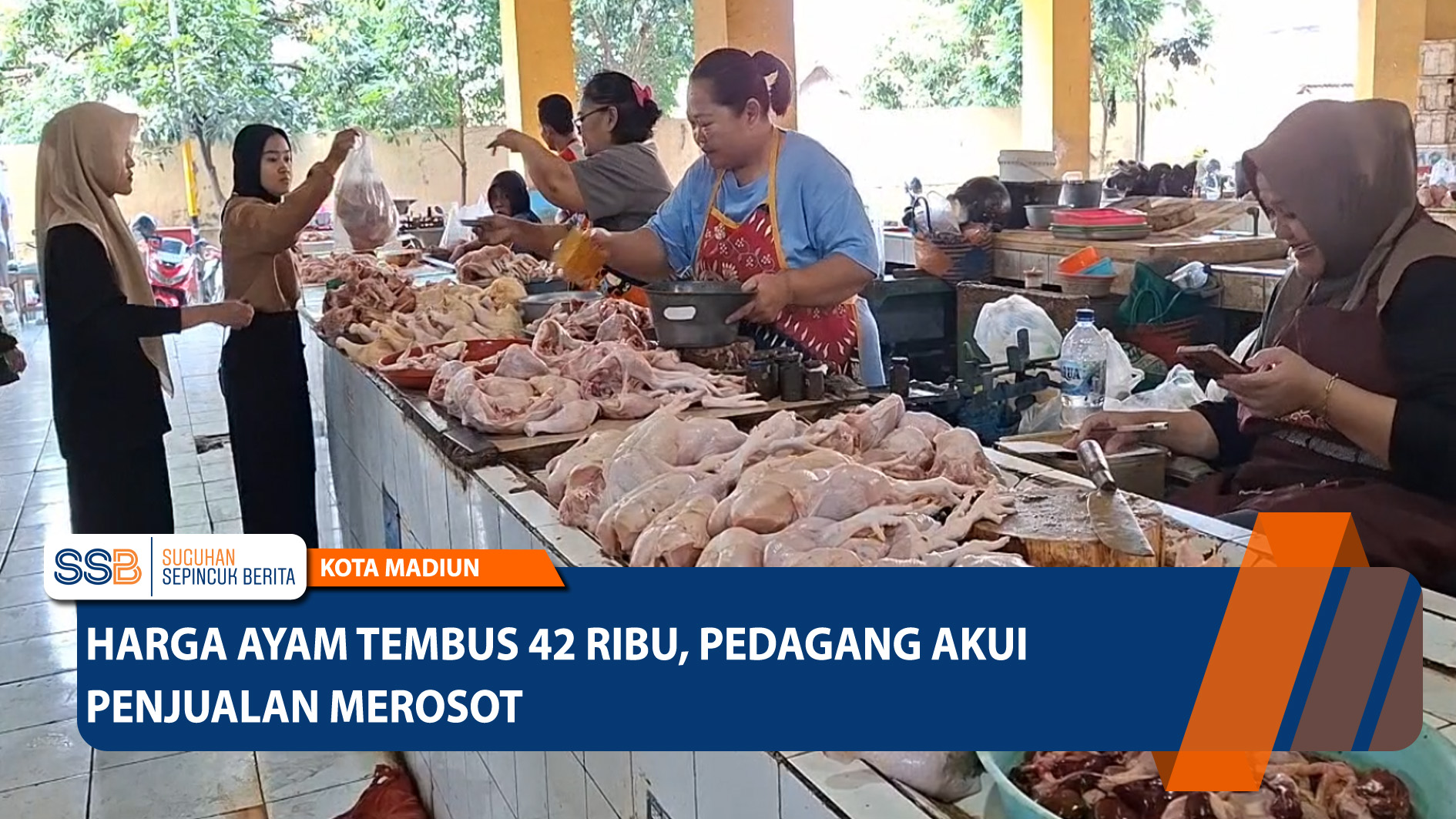 Harga Ayam Tembus 42 Ribu, Pedagang Akui Penjualan Merosot