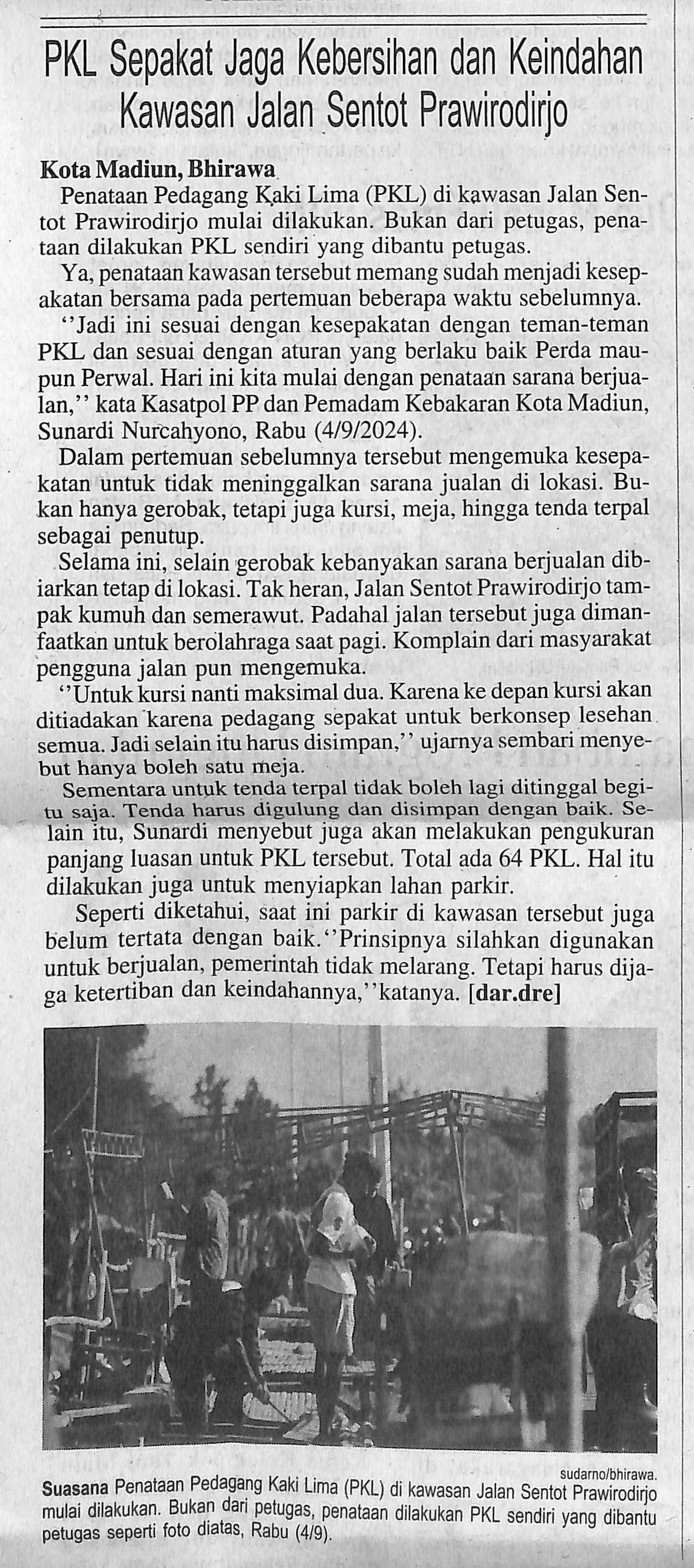 PKL Sepakat Jaga Kebersihan dan Keindahan Kawasan Jalan Sentot Prawirodirjo