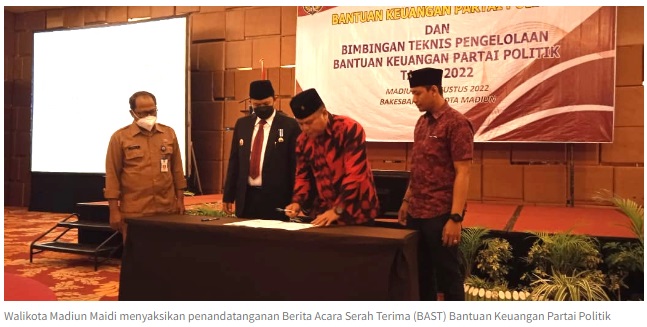 Sebelas Partai Politik di DPRD Kota Madiun Terima Bantuan Keuangan