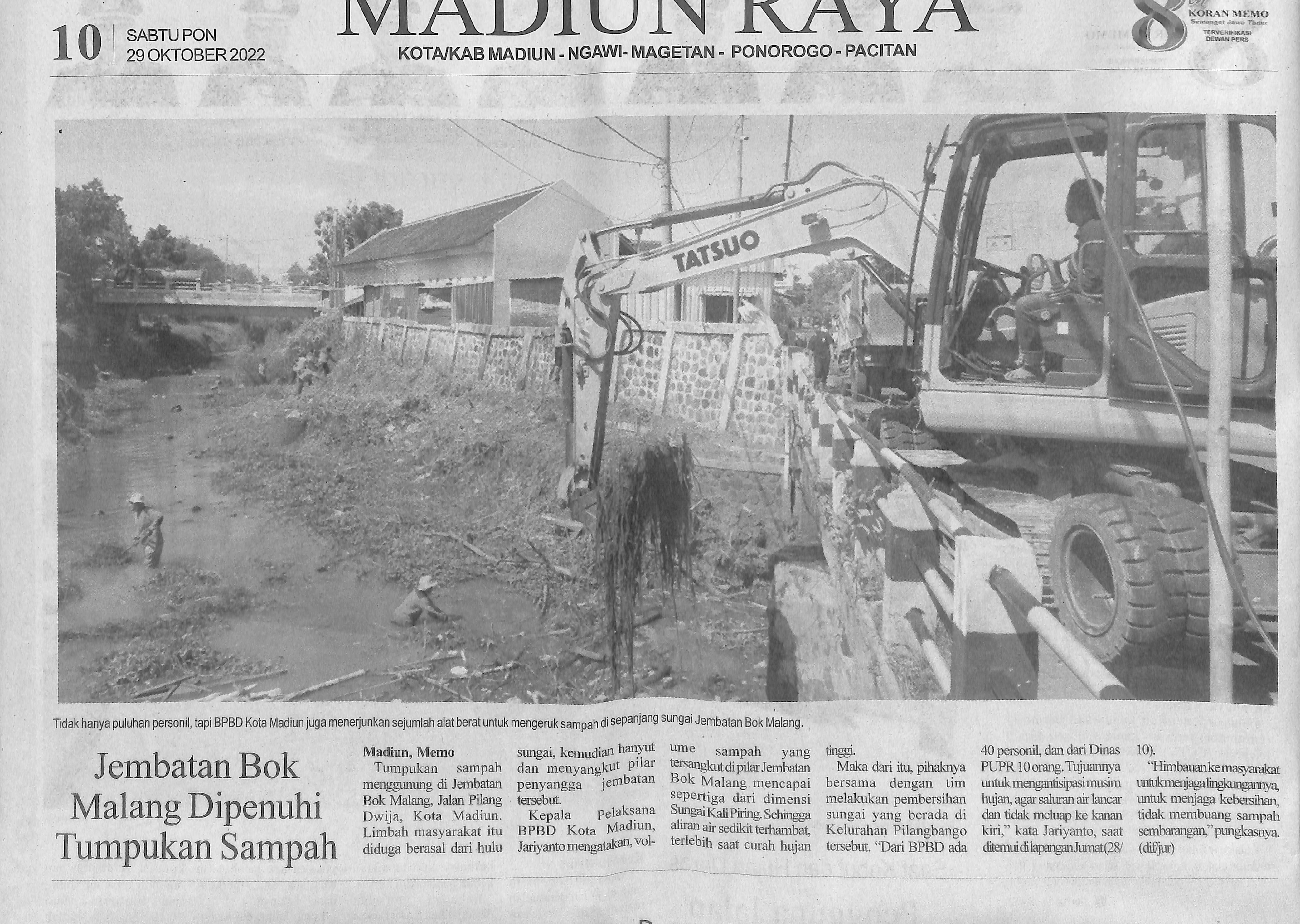 Jembatan Bok Malang Dipenuhi Tumpukan Sampah