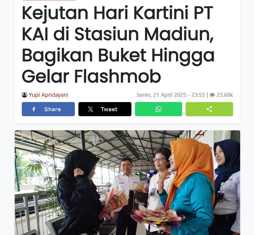 Kejutan Hari Kartini PT KAI di Stasiun Madiun, Bagikan Buket Hingga Gelar Flashmob