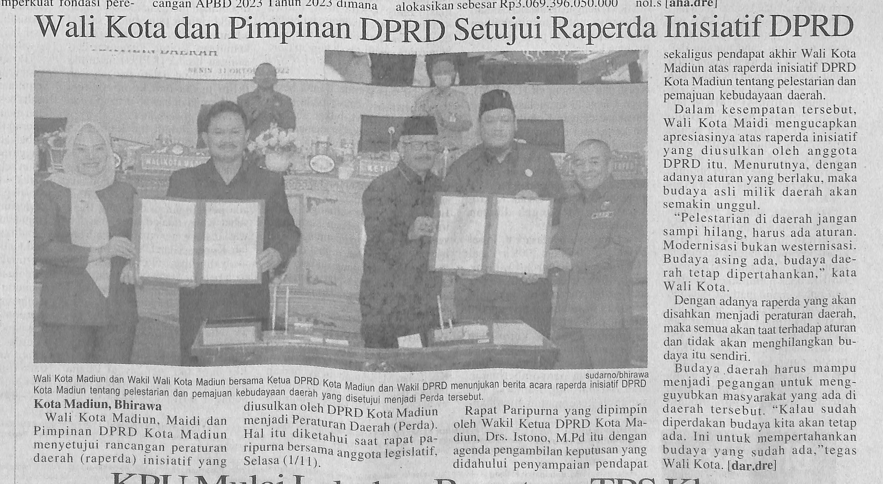Walikota dan Pimpinan DPRD Setujui Raperda Inisiatif DPRD