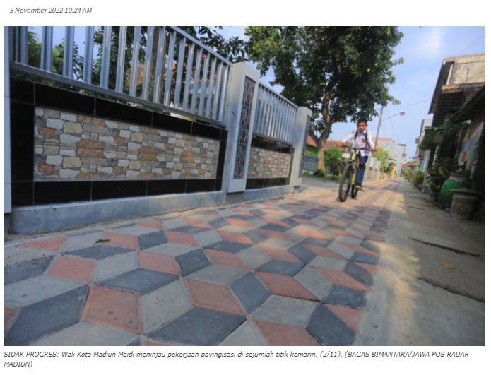 Bulan Ini, Pavingisasi Jalan Kampung Kota Madiun Rampung