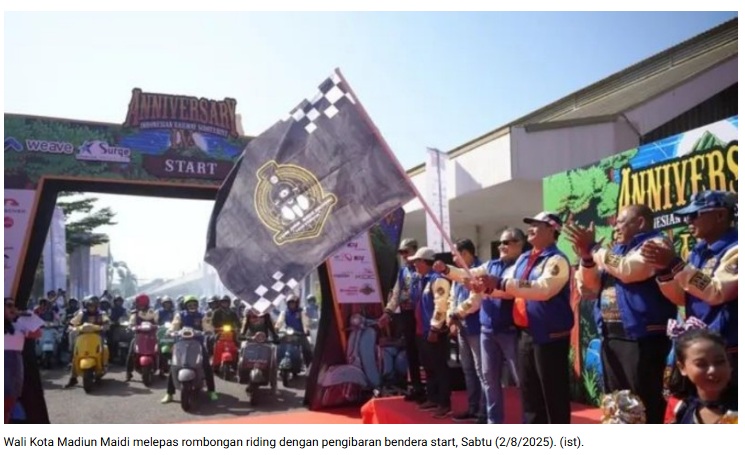 Wali Kota Madiun Riding Bareng di Anniversary ke-4 Indonesia Railways Scooterist