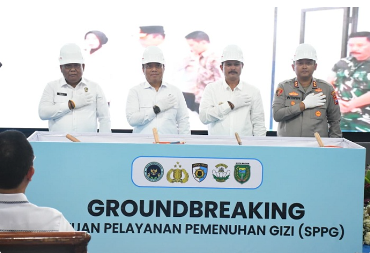 Wakapolri Baru Lakukan Peletakan Batu Pertama SPPG di Kota Madiun