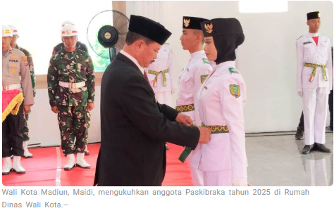 Wali Kota Madiun Kukuhkan 65 Paskibraka untuk Upacara 17 Agustus
