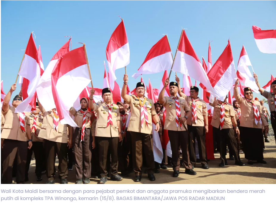 Wali Kota Madiun Penuhi Bukit TPA Winongo dengan 10 Ribu Bendera Merah Putih