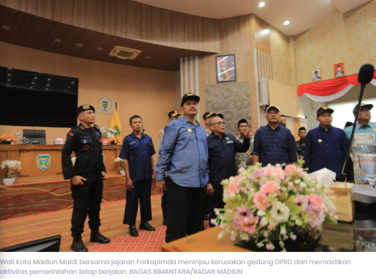Warga Diminta Tenang, Wali Kota Maidi Pastikan Gedung DPRD Kota Madiun Bisa Dipakai Lagi Besok