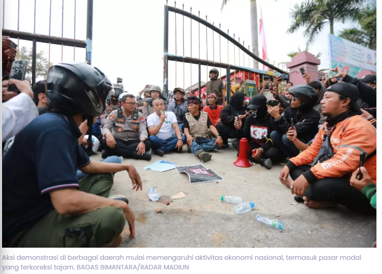 Pengamat Unipma: Jika Demo Berlanjut, Ekonomi Bisa Terancam Lesu
