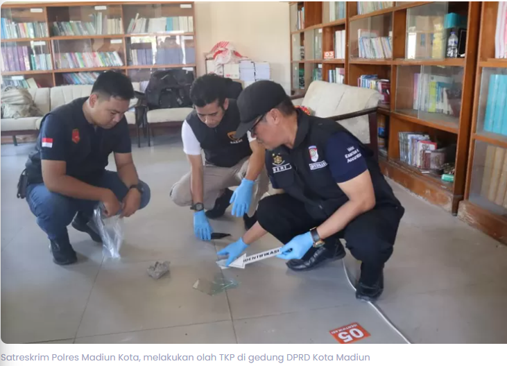 Gelar Olah TKP, Polisi Sebut Kerugian DPRD Kota Madiun Capai 530 Juta