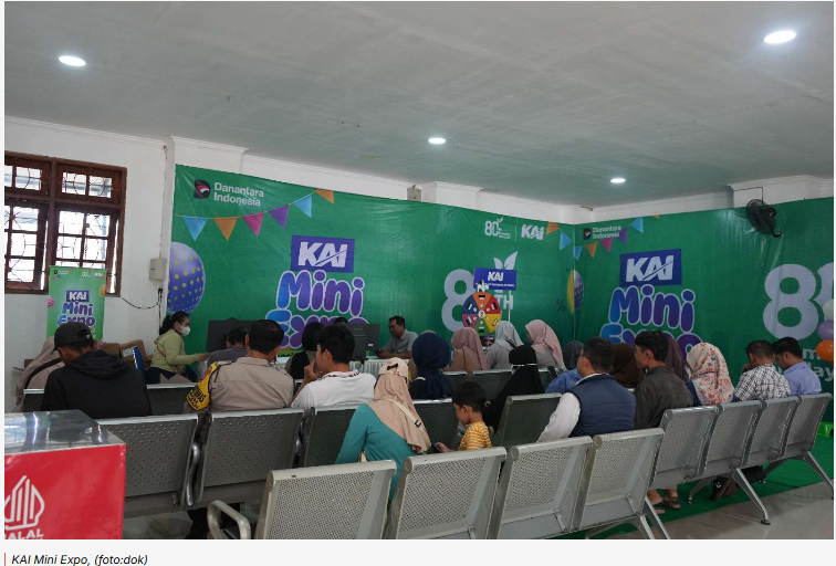 KAI Mini Expo Daop 7 Madiun, Booth Tiket Diskon Diserbu Pelanggan