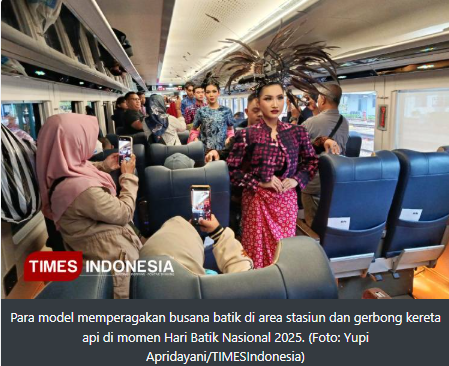 Peragaan Busana di Area Tunggu dan Gerbong KA, Peringatan Unik Hari Batik di Stasiun Madiun