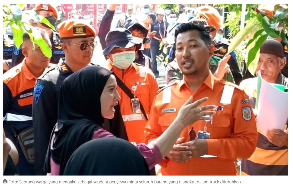 Warga di Madiun Bersitegang Dengan Petugas Saat Eksekusi Aset KAI