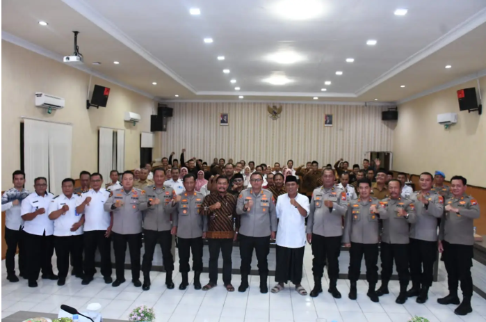 Kapolres Madiun Kota Silaturahmi dengan Lurah dan Kades