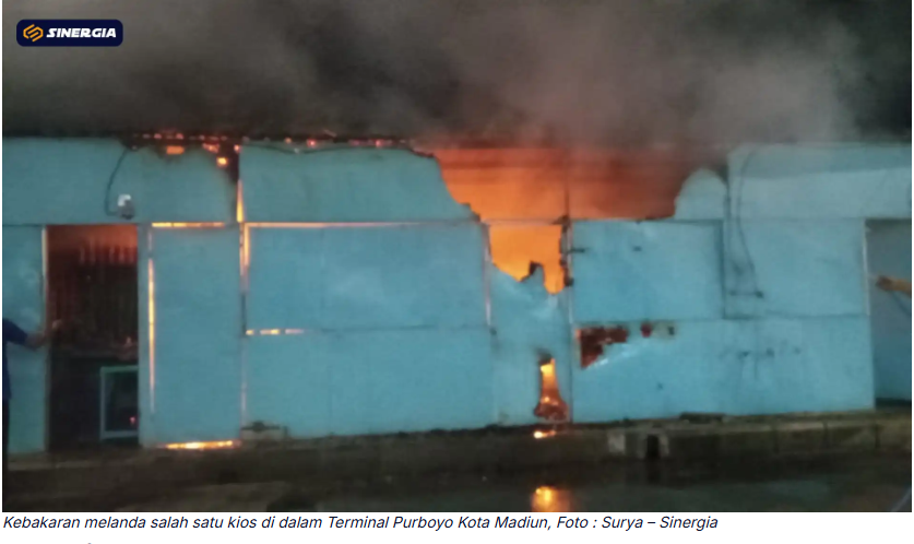 Kios di Terminal Purboyo Madiun Ludes Terbakar, Api Padam dalam 30 Menit
