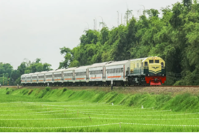 Secara Bertahap, KAI Daop 7 Madiun Buka Pemesanan Tiket Untuk Perjalanan Mulai 1 Desember 2025