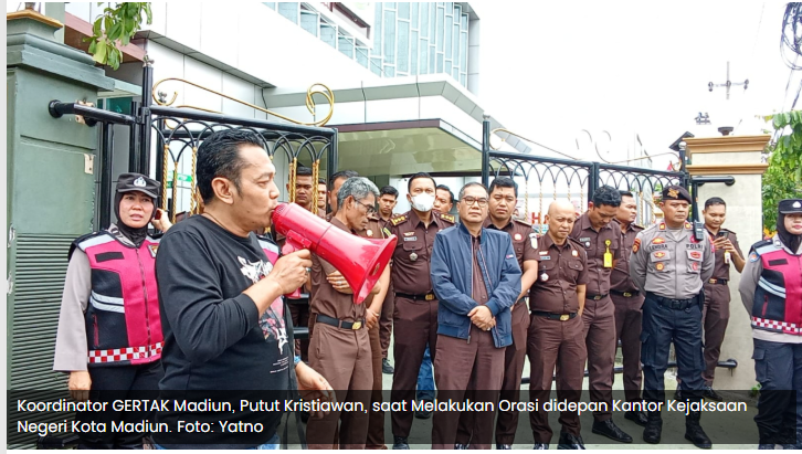 F - GERTAK Desak Kejari Kota Madiun Tuntaskan Kasus Korupsi: “Tidak Ada Ruang Aman bagi Koruptor!”