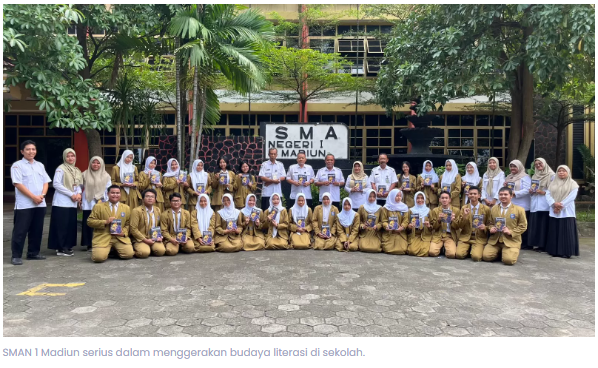 Serius Hidupkan Budaya Literasi, SMAN 1 Madiun Diganjar Puluhan Prestasi di Tahun 2025