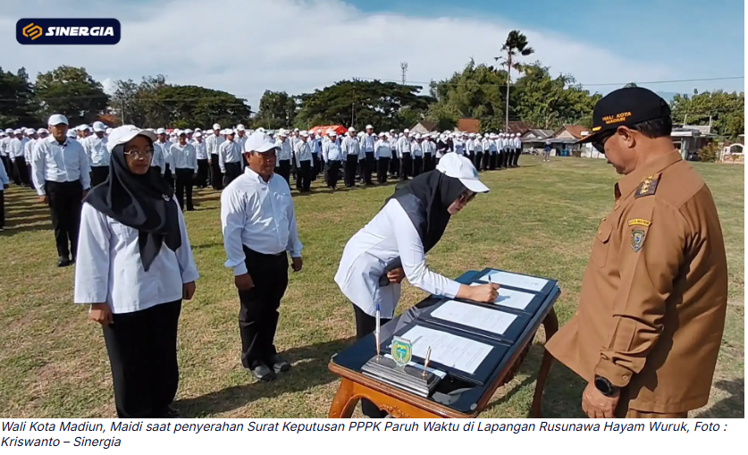 1.405 PPPK Paruh Waktu Terima SK Pengangkatan, Wali Kota Maidi Tekankan Kinerja Pelayanan Publik