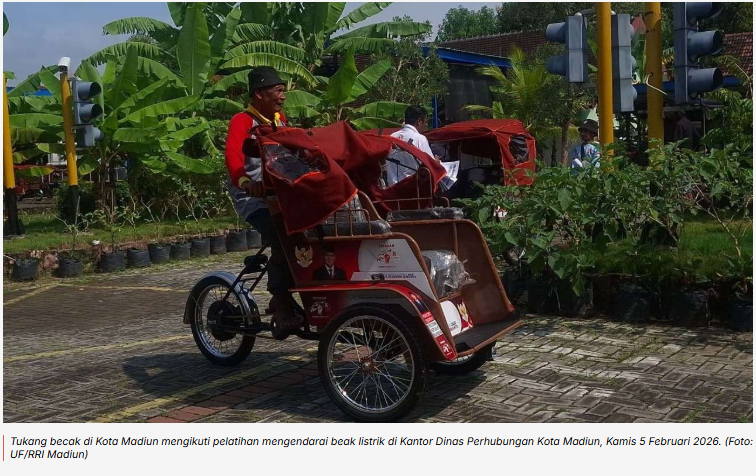 Tukang Becak Kota Madiun Ikuti Pelatihan Becak Listrik