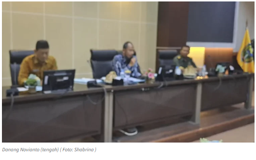 Ramadan di Kota Madiun, Warung Makanan Buka Siang Hari Diberi Tabir