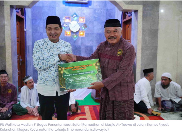 Safari Ramadan Pemkot Madiun: Plt Wali Kota Serahkan Hibah Rp 25 Juta di Masjid At-Taqwa