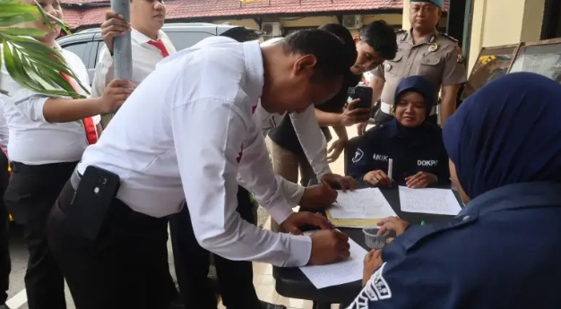 Polres Madiun Kota Gelar Cek Urine Mendadak