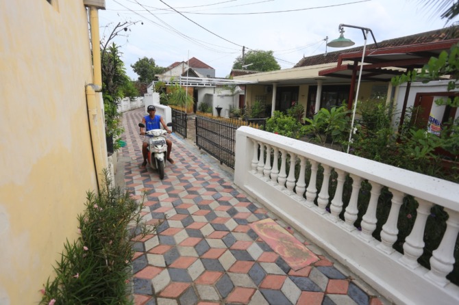 Progres Pavingisasi Jalan Kampung di Kota Madiun Hampir Selesai
