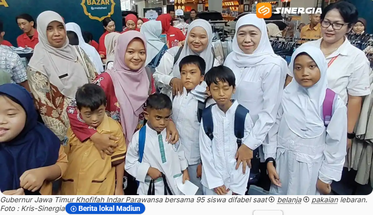 Ramadan Penuh Kebahagiaan, Khofifah Ajak 95 Siswa Difabel SLB Madiun Belanja Baju Lebaran di Mall
