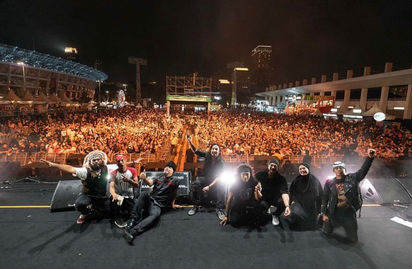 Penonton Konser Dewa 19 di Madiun Dibatasi