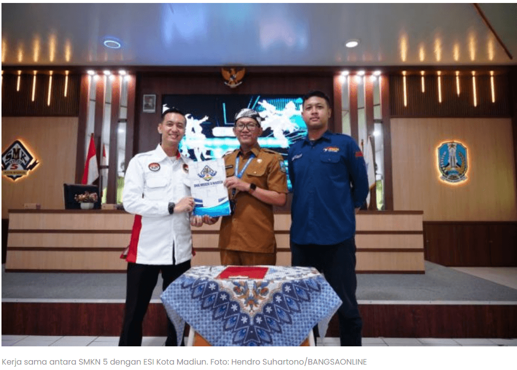 SMKN 5 Kota Madiun Gandeng ESI, Siapkan Bibit Atlet Esport dari Sekolah