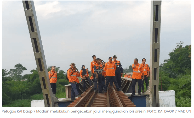 KAI Daop 7 Madiun Perketat Pengawasan Jalur, Tilik Lintas Pakai Dresin