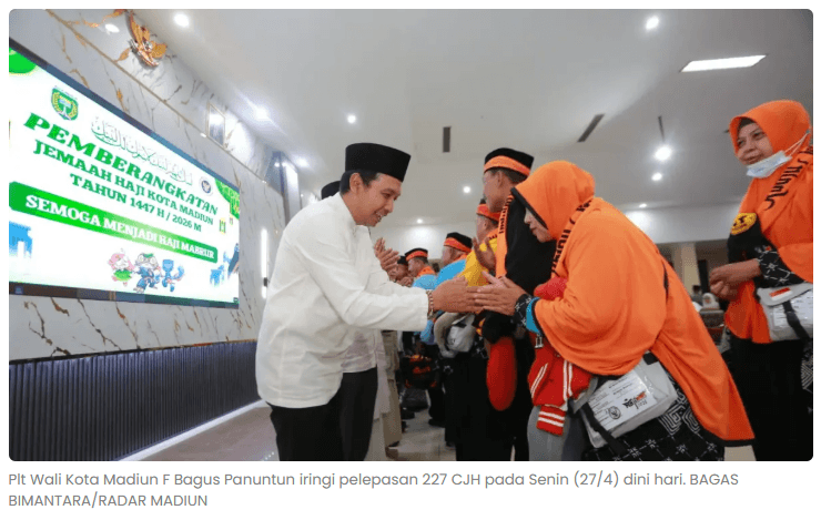 Plt Wali Kota Madiun Berangkatkan 227 CJH, Tangis Haru Iringi Pelepasan