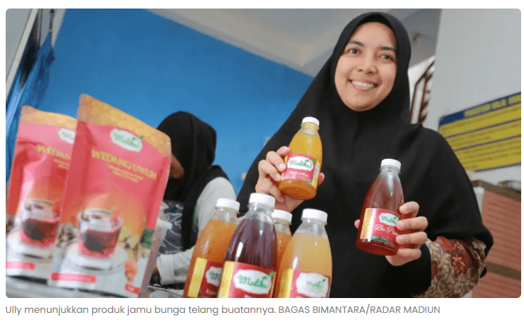 Dari Coba-Coba, Ully Sukses Jual Jamu Telang 70 Botol per Hari