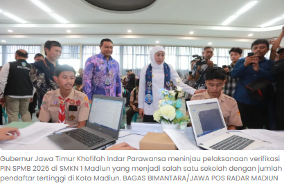 Khofifah Tinjau SPMB di Madiun, SMKN 1 Diserbu Lebih dari 200 Calon Siswa