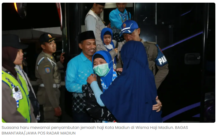 Tangis Haru Sambut Kepulangan Jemaah Haji Kota Madiun, Satu Wafat di Tanah Suci
