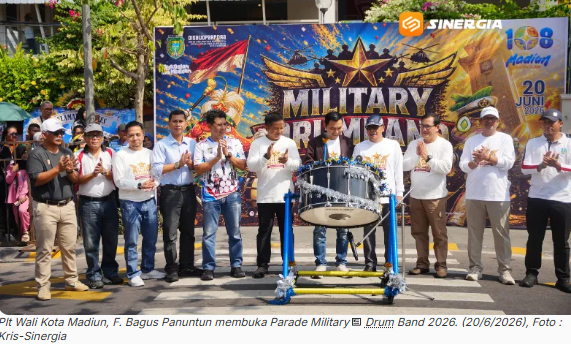 Parade Military Drum Band 2026 Kota Madiun Diserbu Ribuan Penonton, Atraksi Peserta Sepanjang Rute Bikin Terpukau