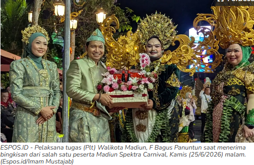 Meriah! Ribuan Warga Antusias Saksikan Madiun Spectra Carnival 2026