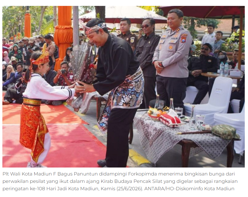 Kirab Budaya Pencak Silat Madiun simbol guyub rukun Kota Pendekar
