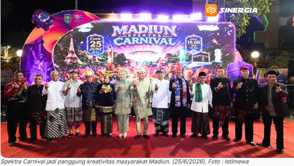 Ribuan Warga Semarakkan Madiun Spektra Carnival 2026 Dalam HUT Kota Madiun ke-108