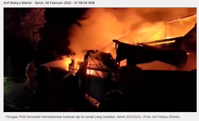 Rumah di Madiun Ludes Terbakar saat Penghuni Tidur Pulas, 2 Orang Luka 5 Kendaran Hangus