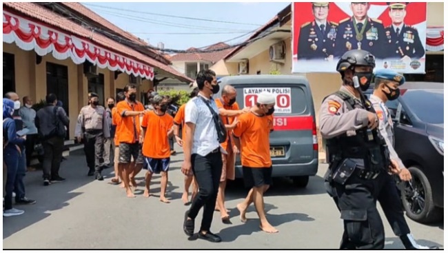 Polres Madiun Amankan 9 Pengedar Narkoba Jaringan Lapas dengan Puluhan Gram Sabu dan Belasan Ribu Butir Obat Keras