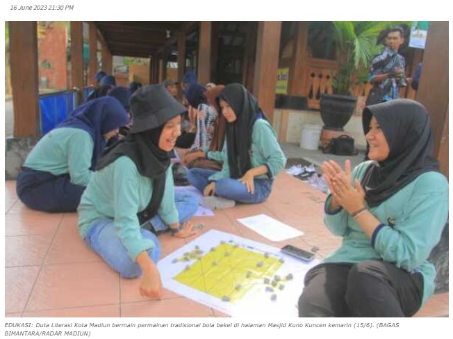 27 Duta Literasi Kenalkan Permainan Tradisional