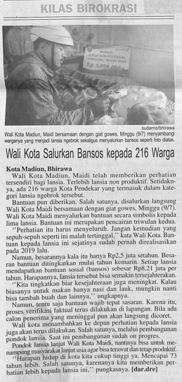 Wali Kota Salurkan Bansos kepada 216 Warga