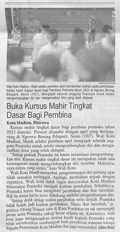 Buka Kursus Mahir Tingkat Dasar Bagi Pembina