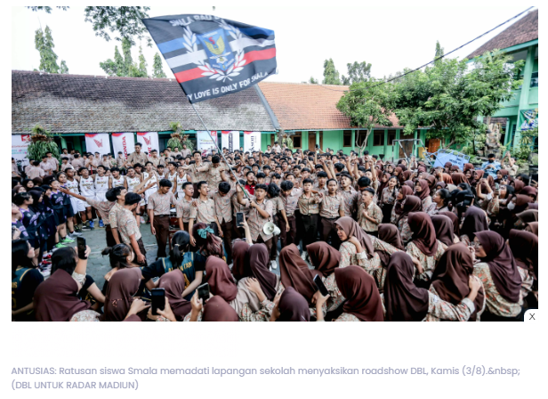 Roadshow DBL, Smala Kota Madiun Unjuk Berbagai Ekskul