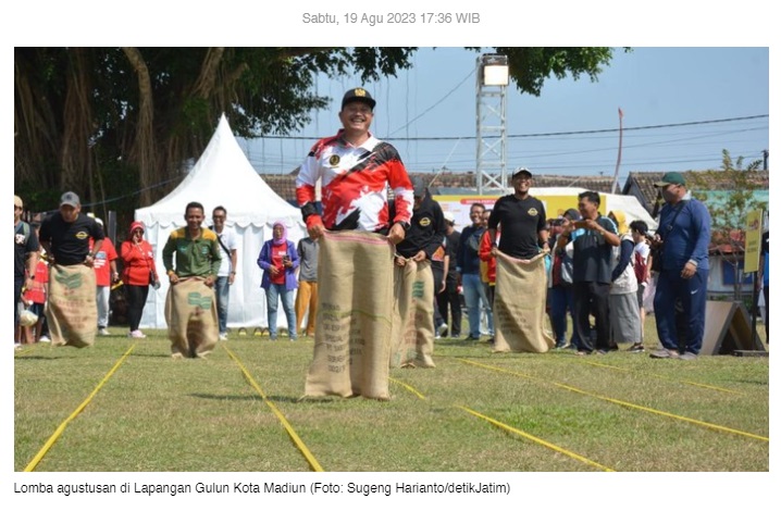 Seru! Wali Kota Madiun Ikut Lomba Balap Karung Bareng Warga