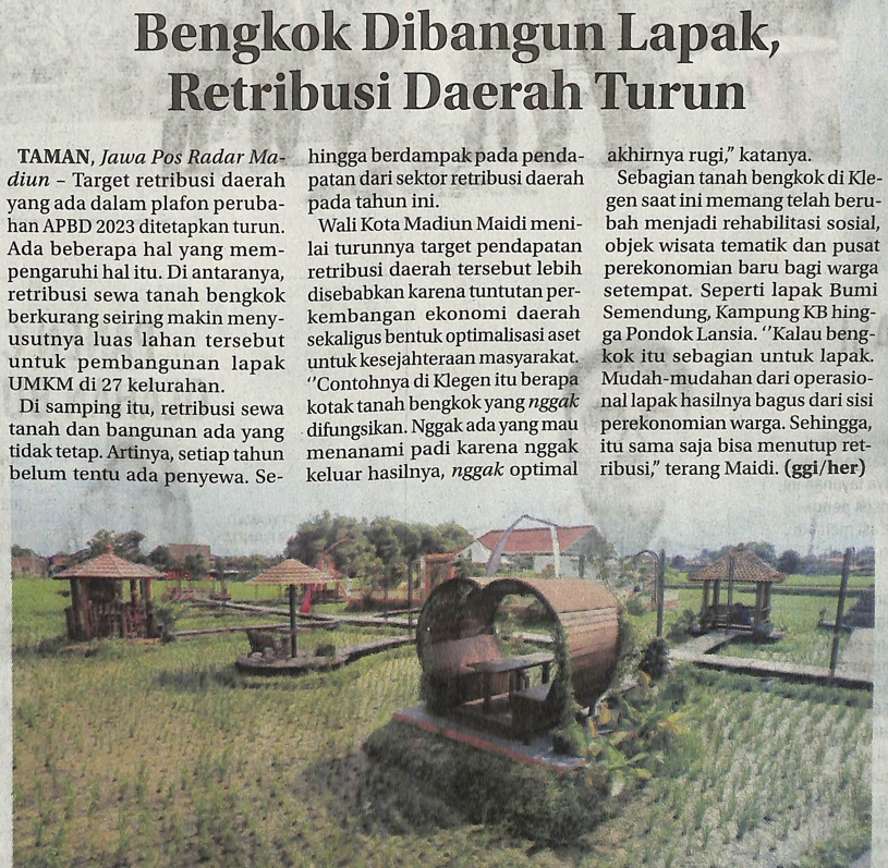 Bengkok Dibangun Lapak, Retribusi Daerah Turun