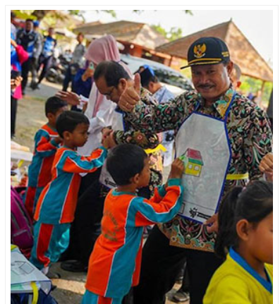 Walkot Madiun Minta Orangtua Tak Pelit Pendidikan untuk Anak