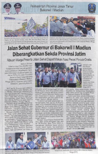 Jalan Sehat Gubernur di Bakorwil I Madiun Diberangkatkan Sekda Provinsi Jatim, Ribuan Warga Peserta Jalan Sehat Dapat Makan Nasi Pecel Pincuk Gratis